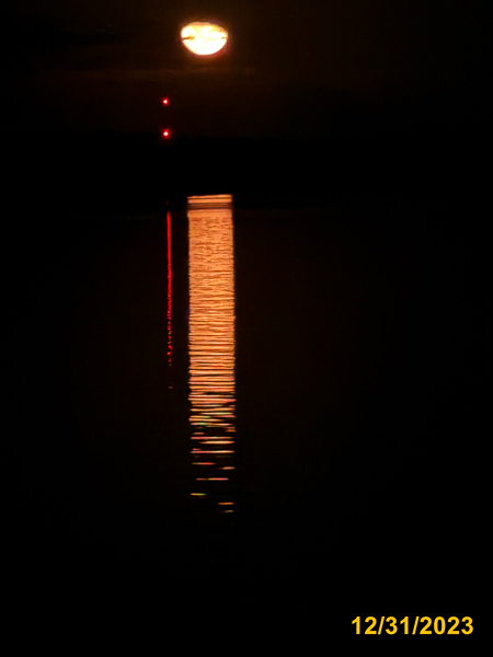 0435